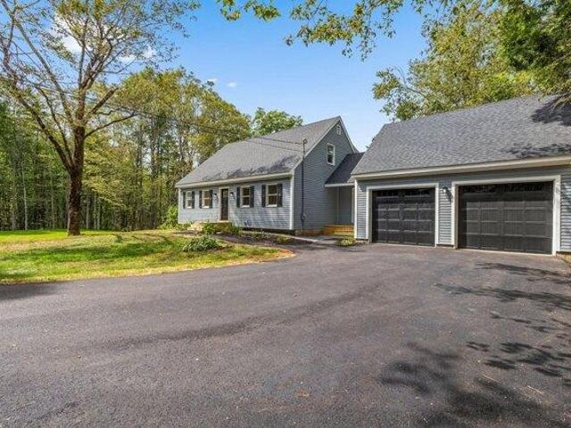 House for sale in Harpswell, Cumberland County