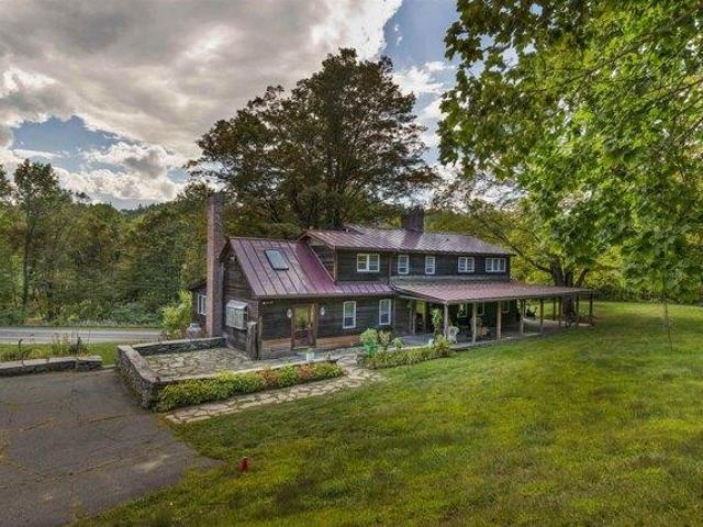 House for sale in Plantsville, Vermont