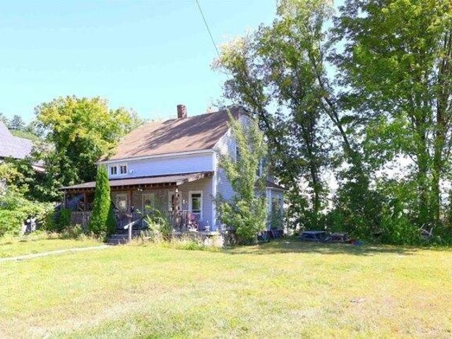 House for sale in Plantsville, Vermont