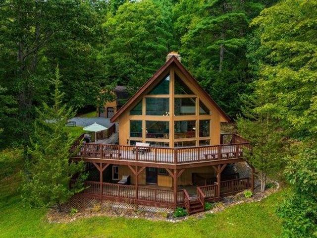 House for sale in Plantsville, Vermont
