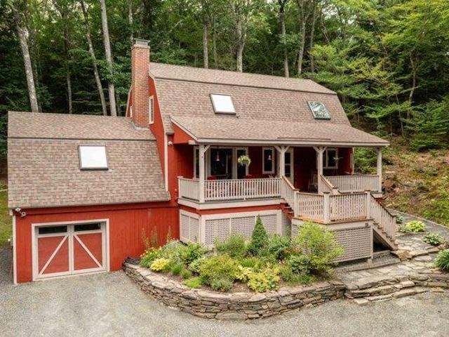 House for sale in Plantsville, Vermont