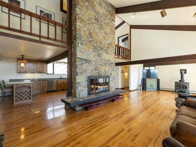 House for sale in Plantsville, Vermont