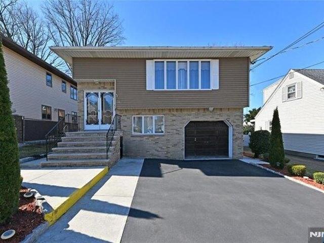 House for sale in Hasbrouck Heights