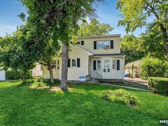 House for sale in Passaic, New Jersey