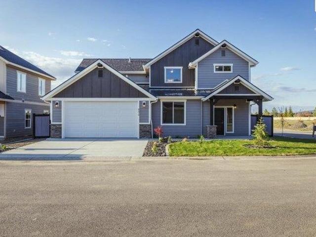 House for sale in Hayden, Idaho