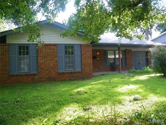 House for sale in Hazelwood, Missouri