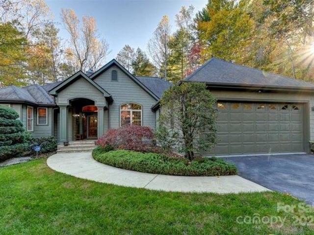 House for sale in East Flat Rock, North Carolina