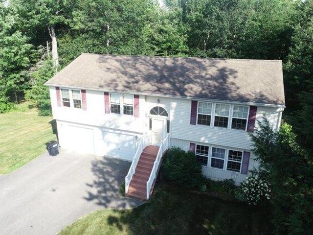 House for sale in Hermon, Maine