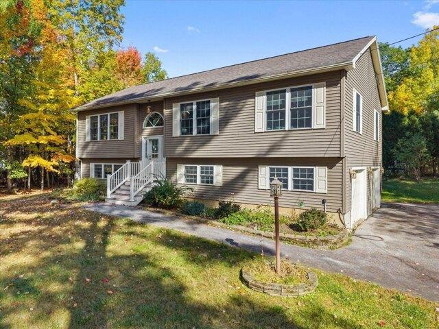 House for sale in Hermon, Penobscot County