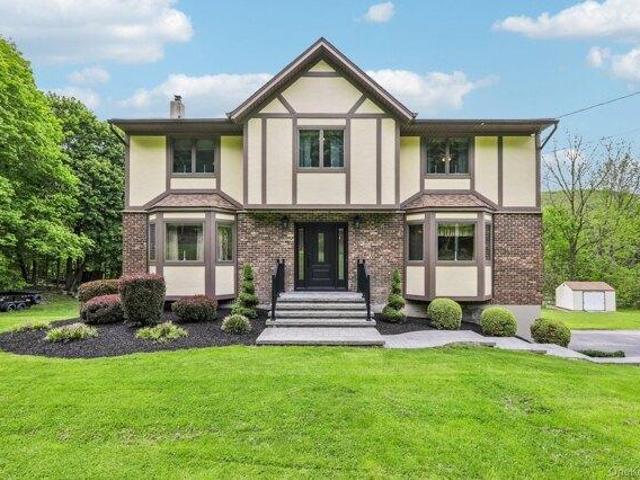 House for sale in Cornwall, New York