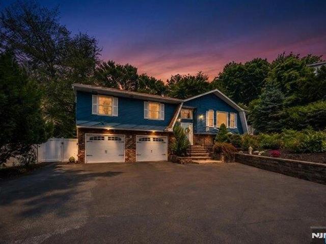 House for sale in Hillsdale, New Jersey