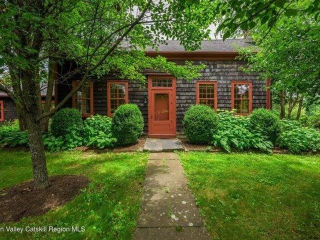 House for sale in Hillsdale, New York