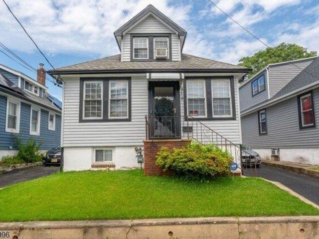 House for sale in Hillside, New Jersey
