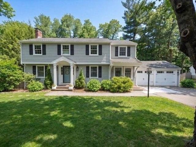 House for sale in South Hingham, Hingham