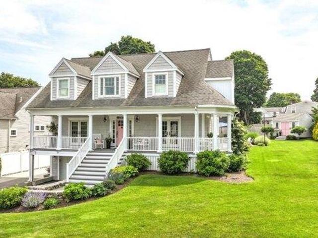 House for sale in Hingham, Plymouth County