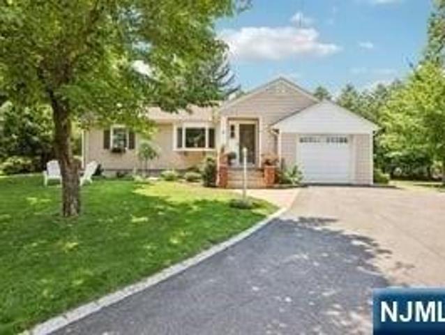 House for sale in Ho Ho Kus, New Jersey