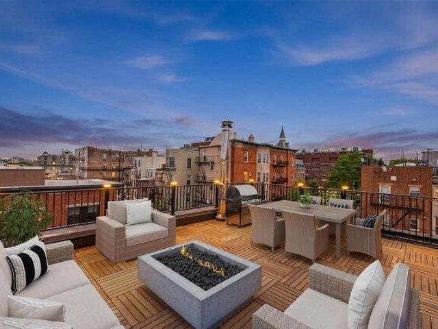 Condo for sale in Hudson, New Jersey
