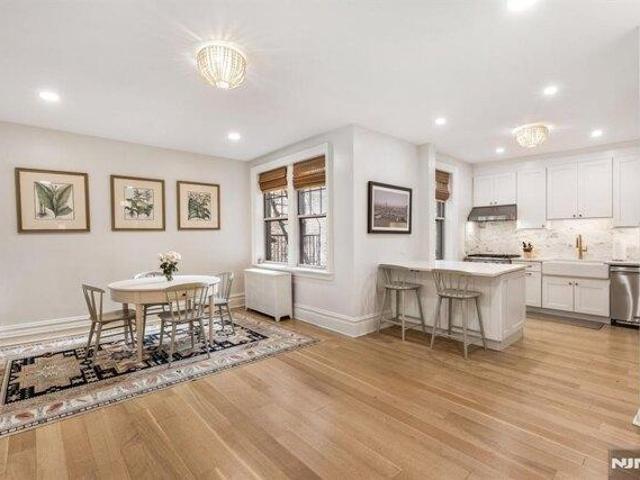 Condo for sale in Uptown, Hoboken