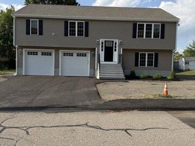 House for sale in Holbrook, Norfolk County