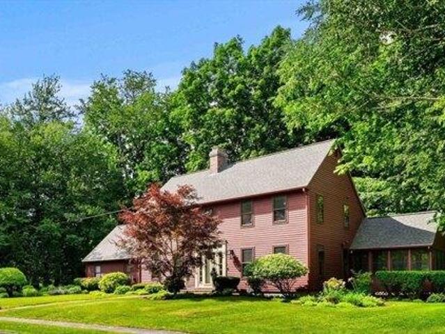 House for sale in Holden, Massachusetts