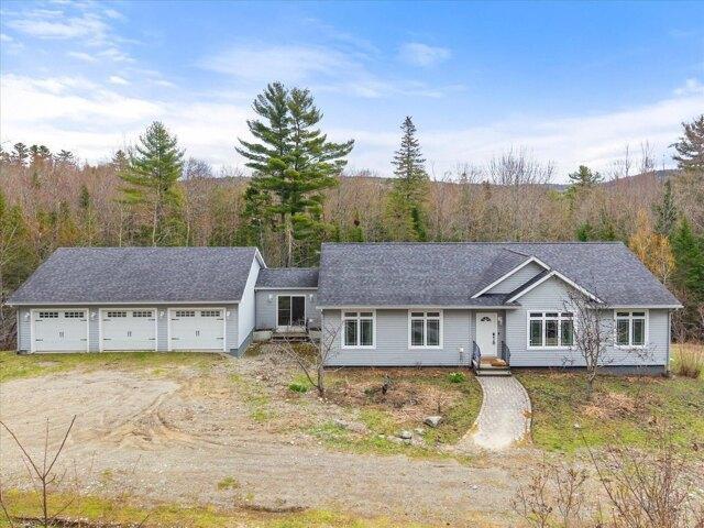 House for sale in Holden, Maine