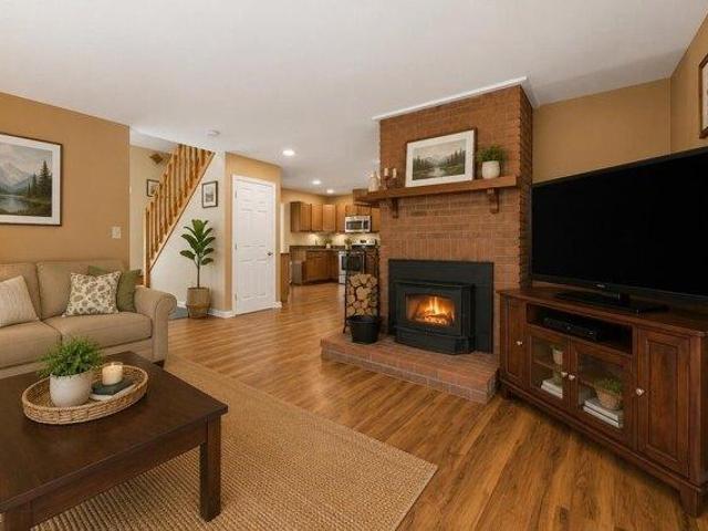 Condo for sale in Holderness, Grafton County