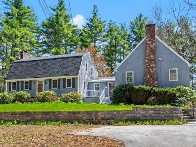 House for sale in New Hampshire