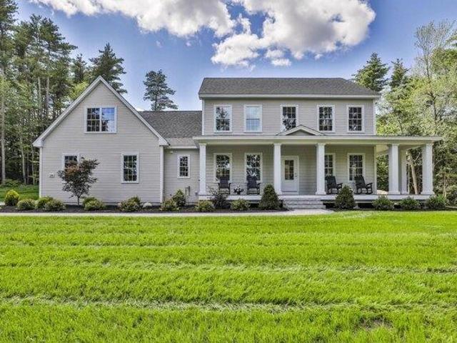 House for sale in New Hampshire