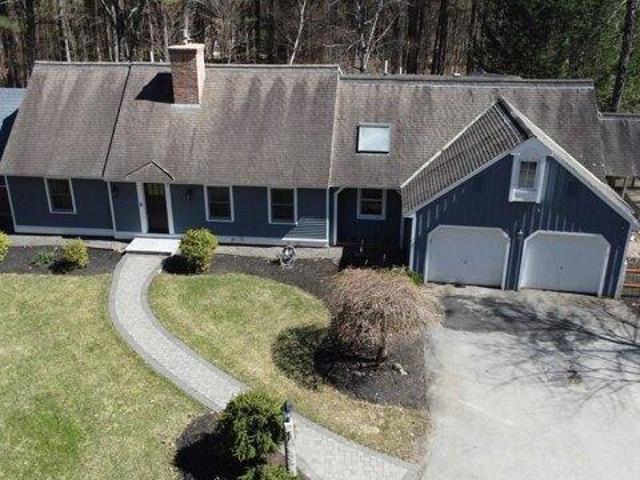 House for sale in New Hampshire