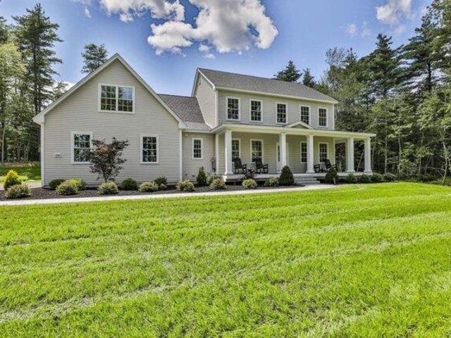 House for sale in New Hampshire
