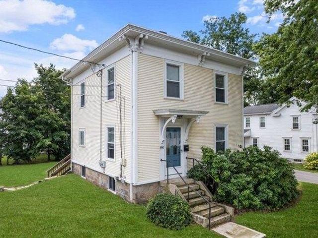 House for sale in Holliston, Massachusetts