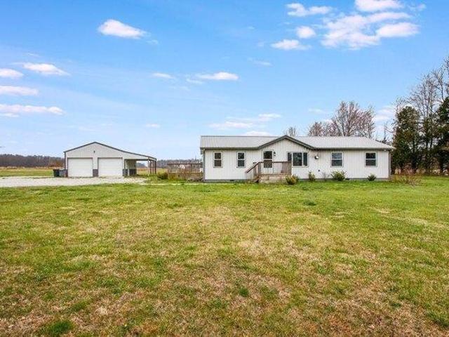 House for sale in Holton, Indiana