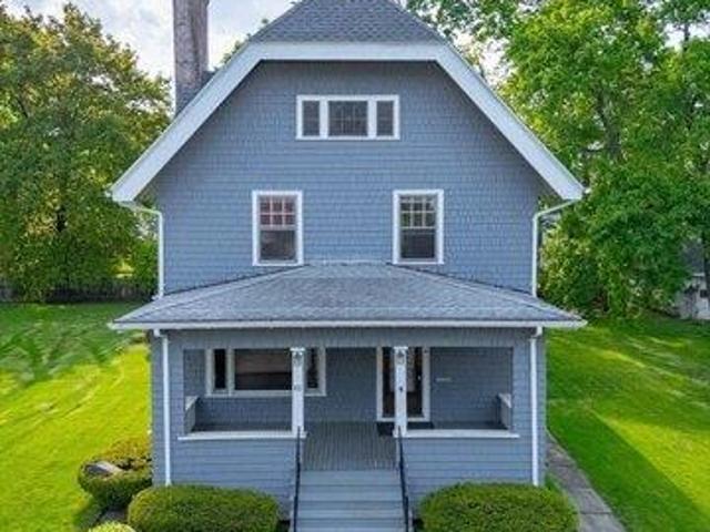 House for sale in Hampden, Massachusetts