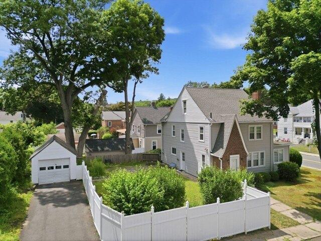 House for sale in Hampden, Massachusetts