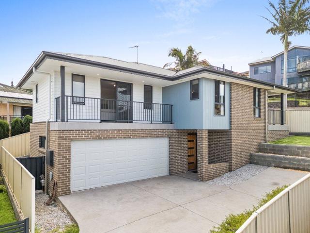 Duplex for rent in Flinders, New South Wales