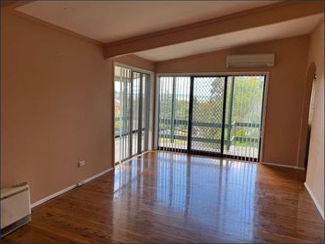 House for rent in Parkes, Parkes Shire Council