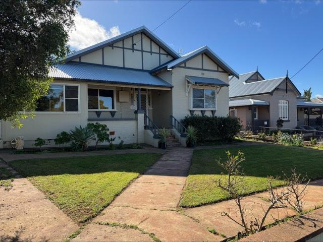 House for rent in Parkes, New South Wales