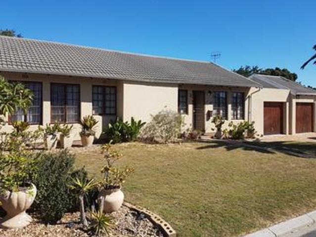 House for sale in Kraaifontein, Western Cape