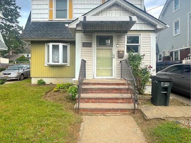 House for rent in Queens, Arverne