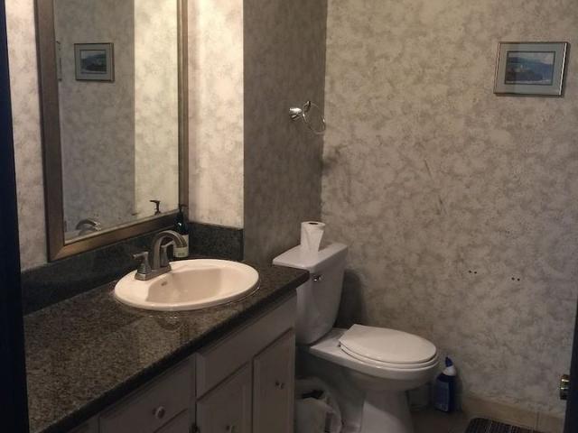 House for rent in Varsity, Calgary