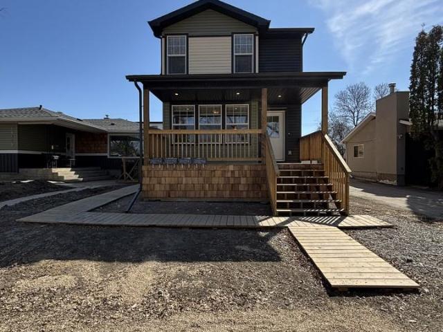 House for rent in Wedgewood, Alberta
