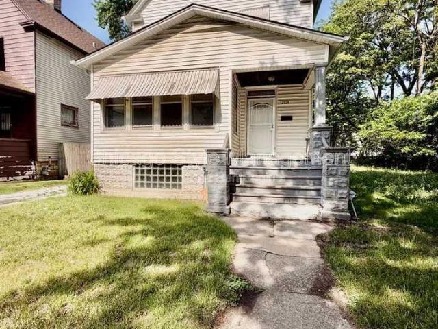 House for rent in Chicago, Cook County