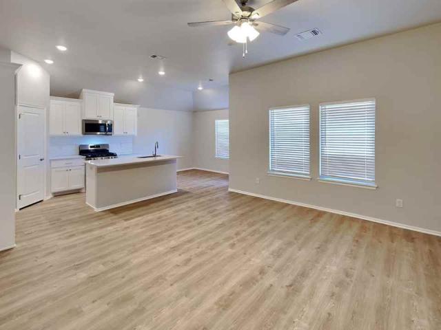 House for rent in Yukon, Oklahoma