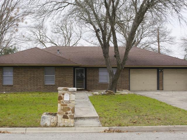 House for rent in Lockhart