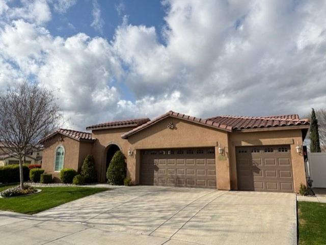 House for rent in Bakersfield