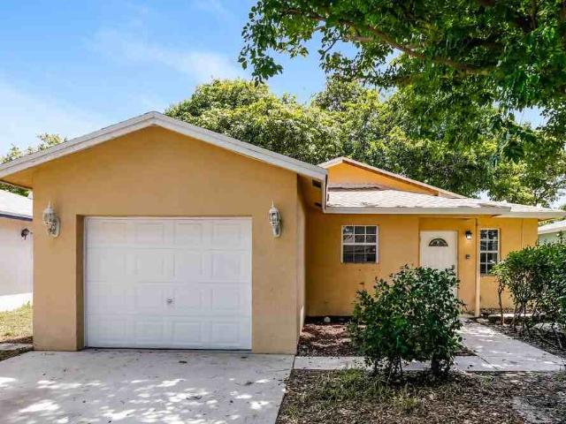 House for rent in Sanders Park, Pompano Beach
