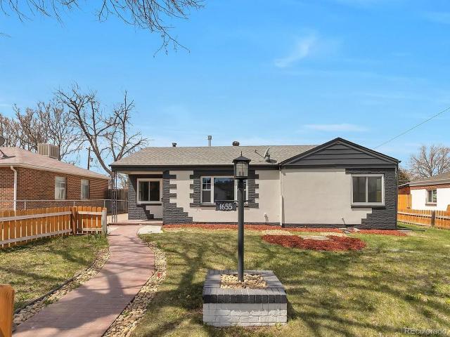 House for rent in Aurora