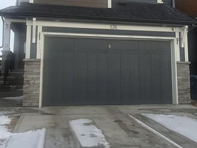 House for rent in Livingston, Calgary