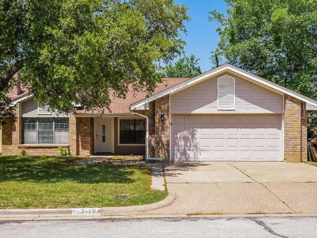 House for rent in Arlington, Tarrant County