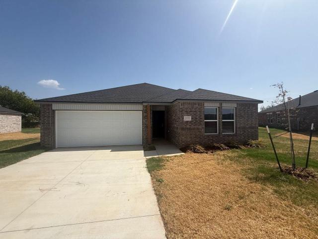 House for rent in Yukon, Canadian County
